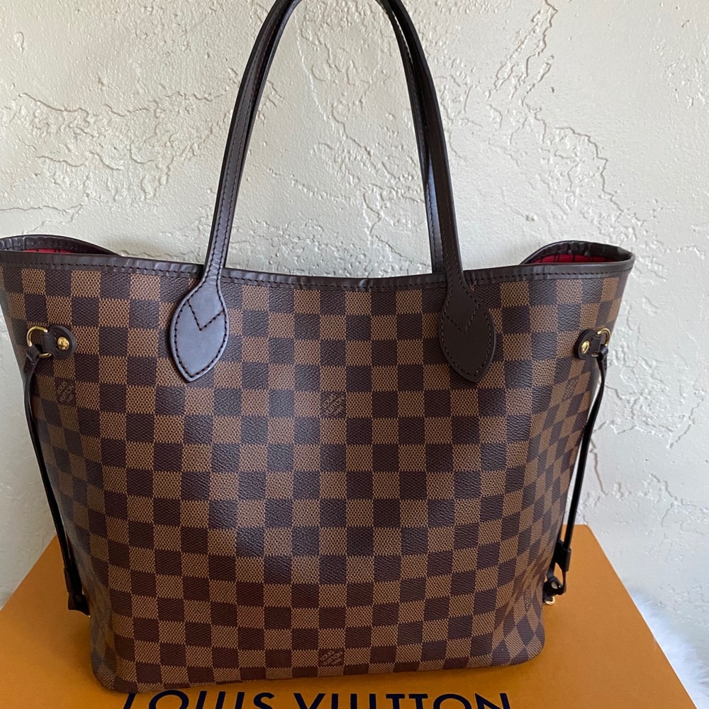 ❤️Louis Vuitton Neverfull Ebene MM